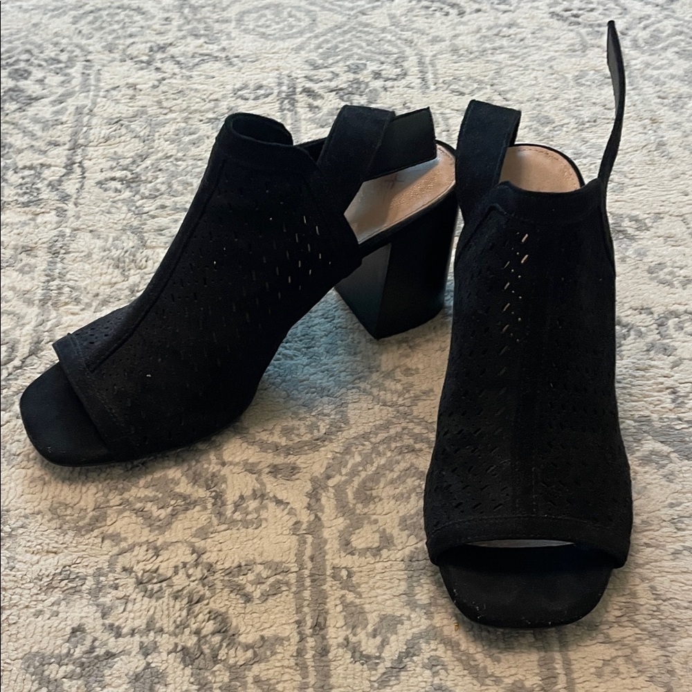 Xappeal Black Open-Toe Heeled Sandals